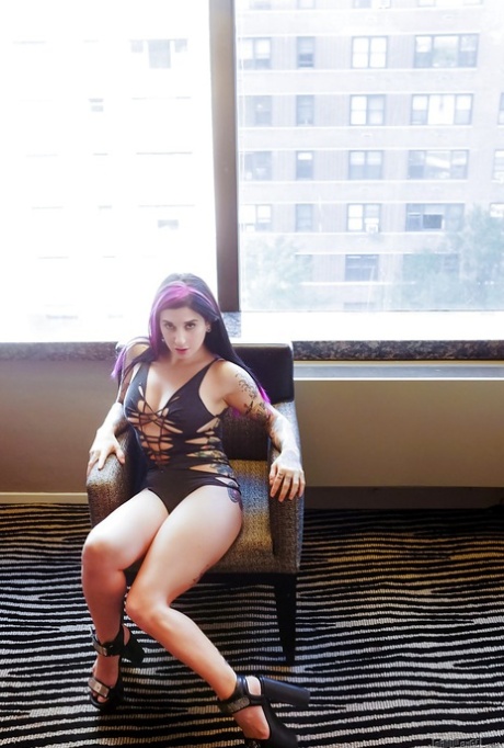 Joanna Angel modelo mejor galerías