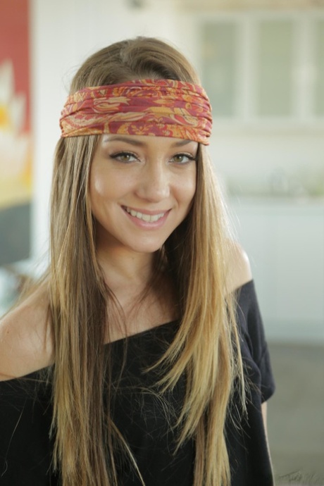 Remy LaCroix actriz sexual imagen